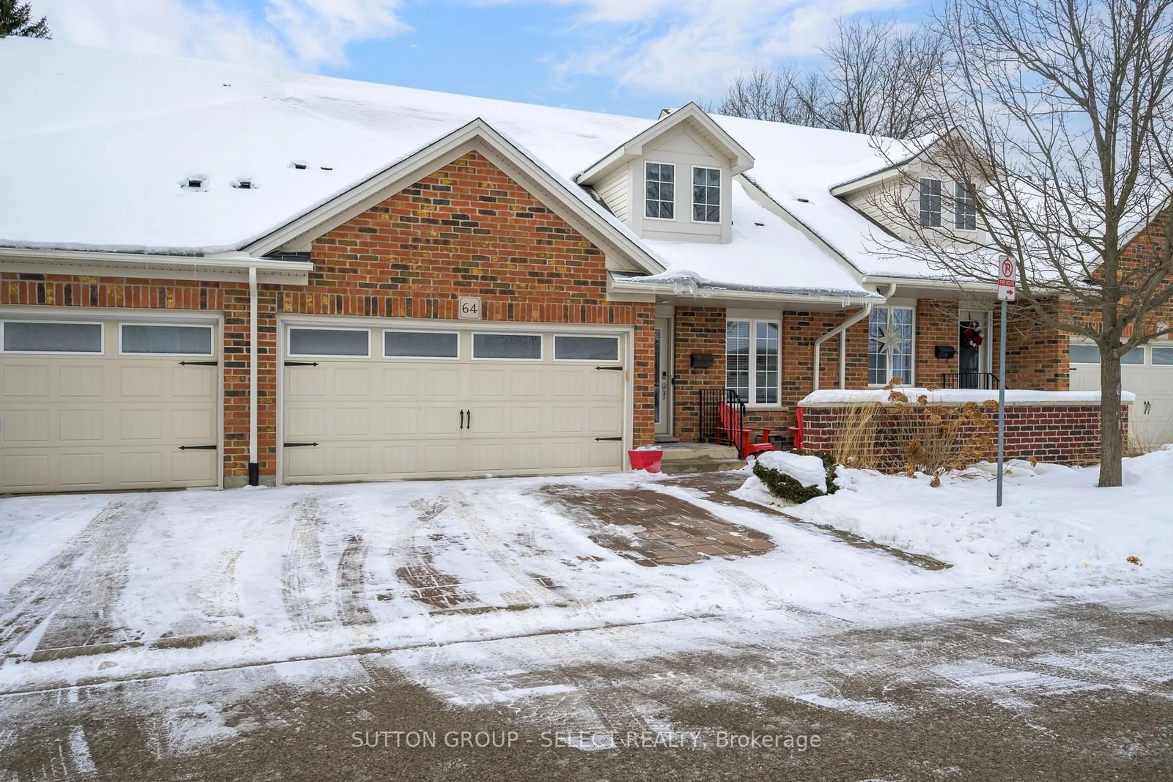 Home with brick exterior material, street for 464 Commissioners Rd #64, London Ontario N6J 0A2