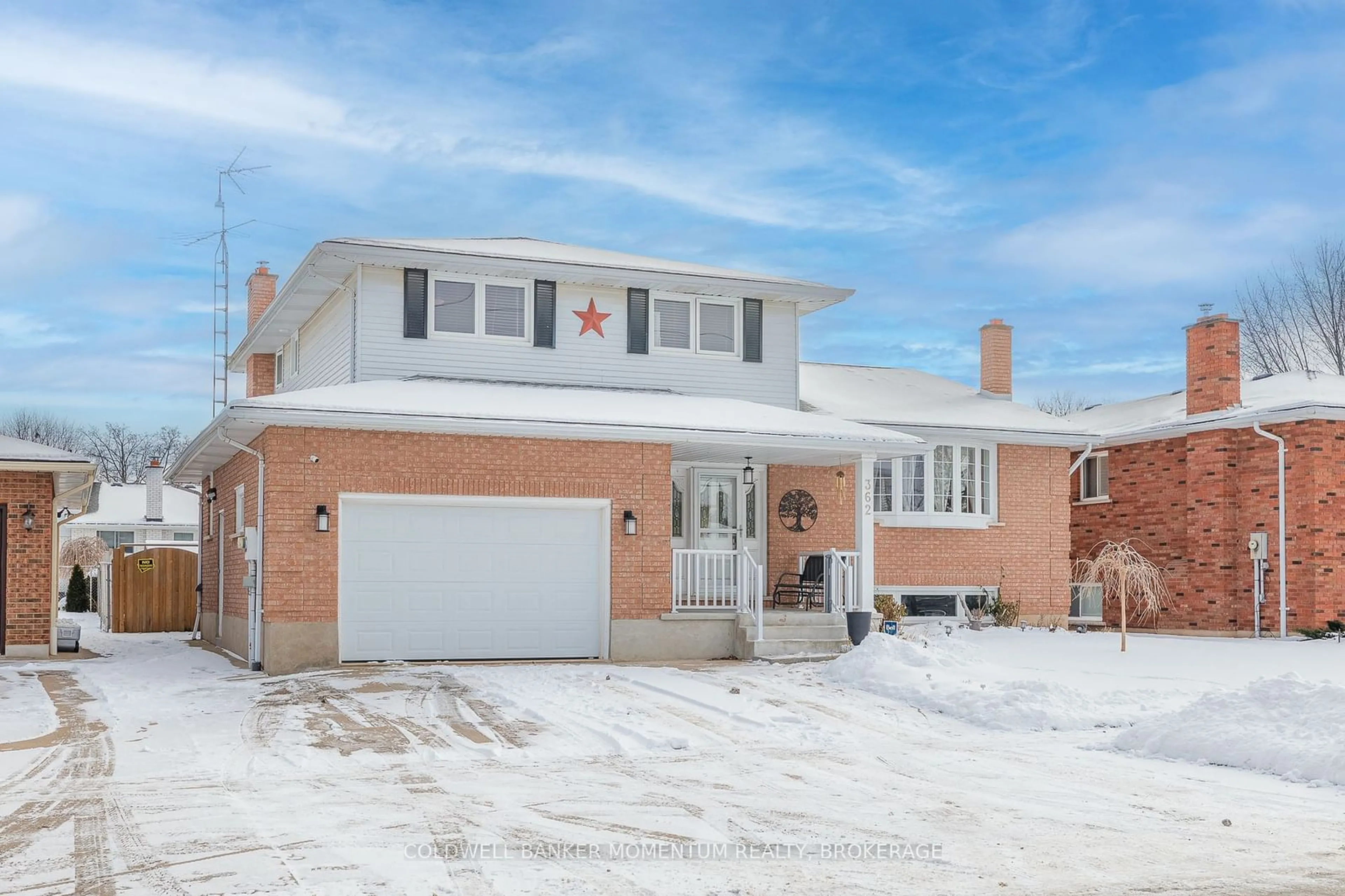 Home with brick exterior material, street for 362 Grantham Ave, St. Catharines Ontario L2M 5A6