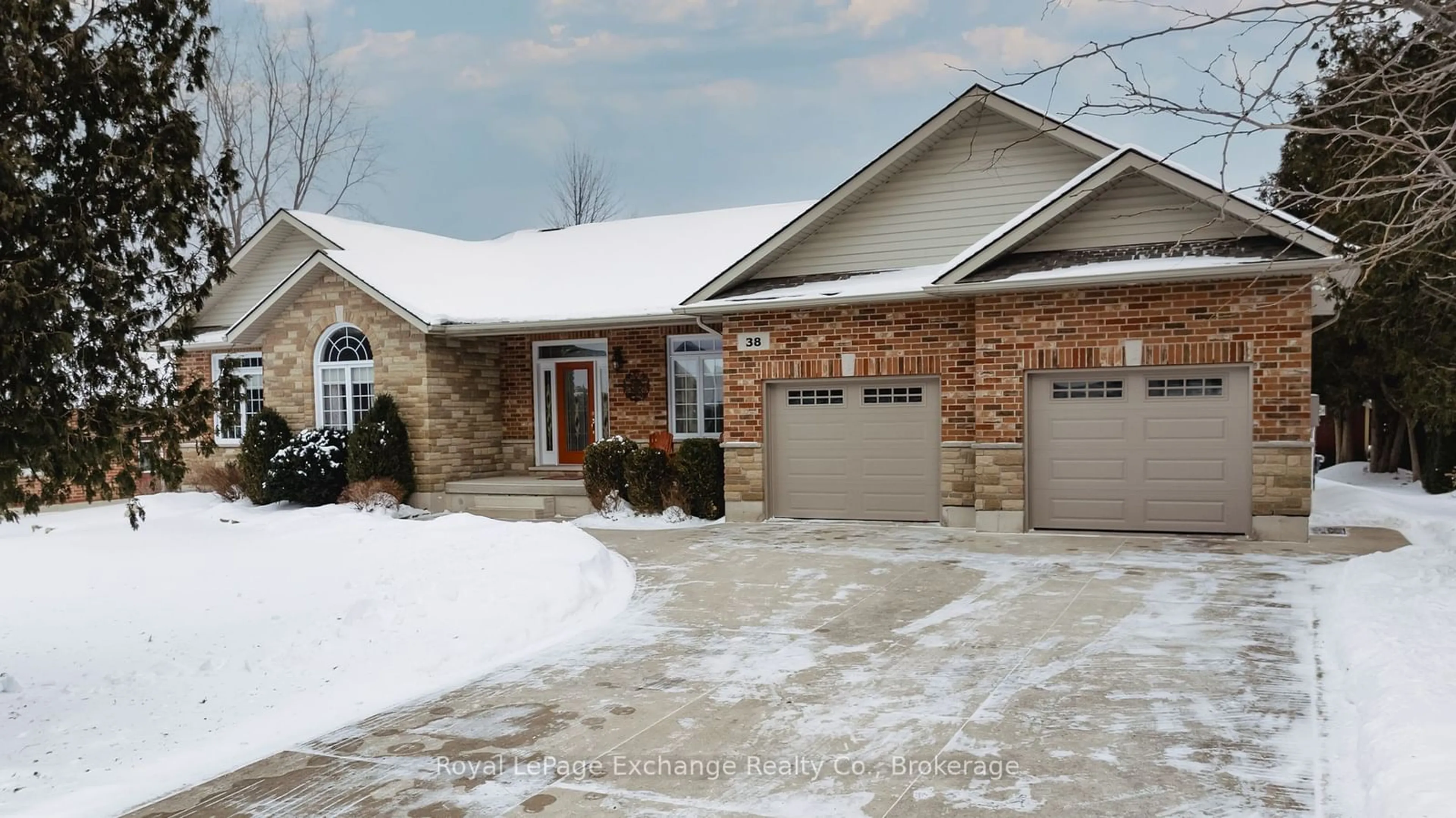 Home with brick exterior material, street for 38 SNOBELEN Tr, Huron-Kinloss Ontario N2Z 0C4