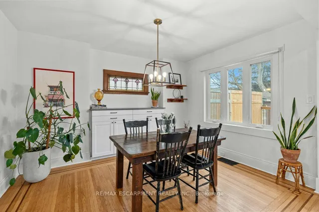 Additional property image - 92 Graham Ave