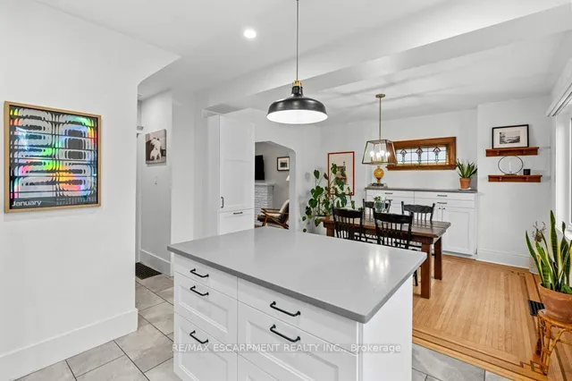 Additional property image - 92 Graham Ave