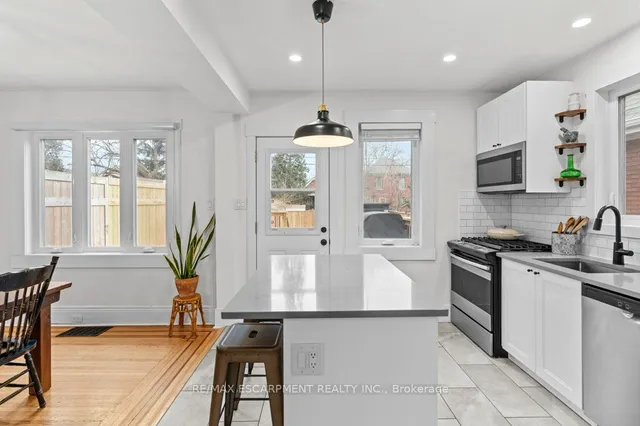 Additional property image - 92 Graham Ave