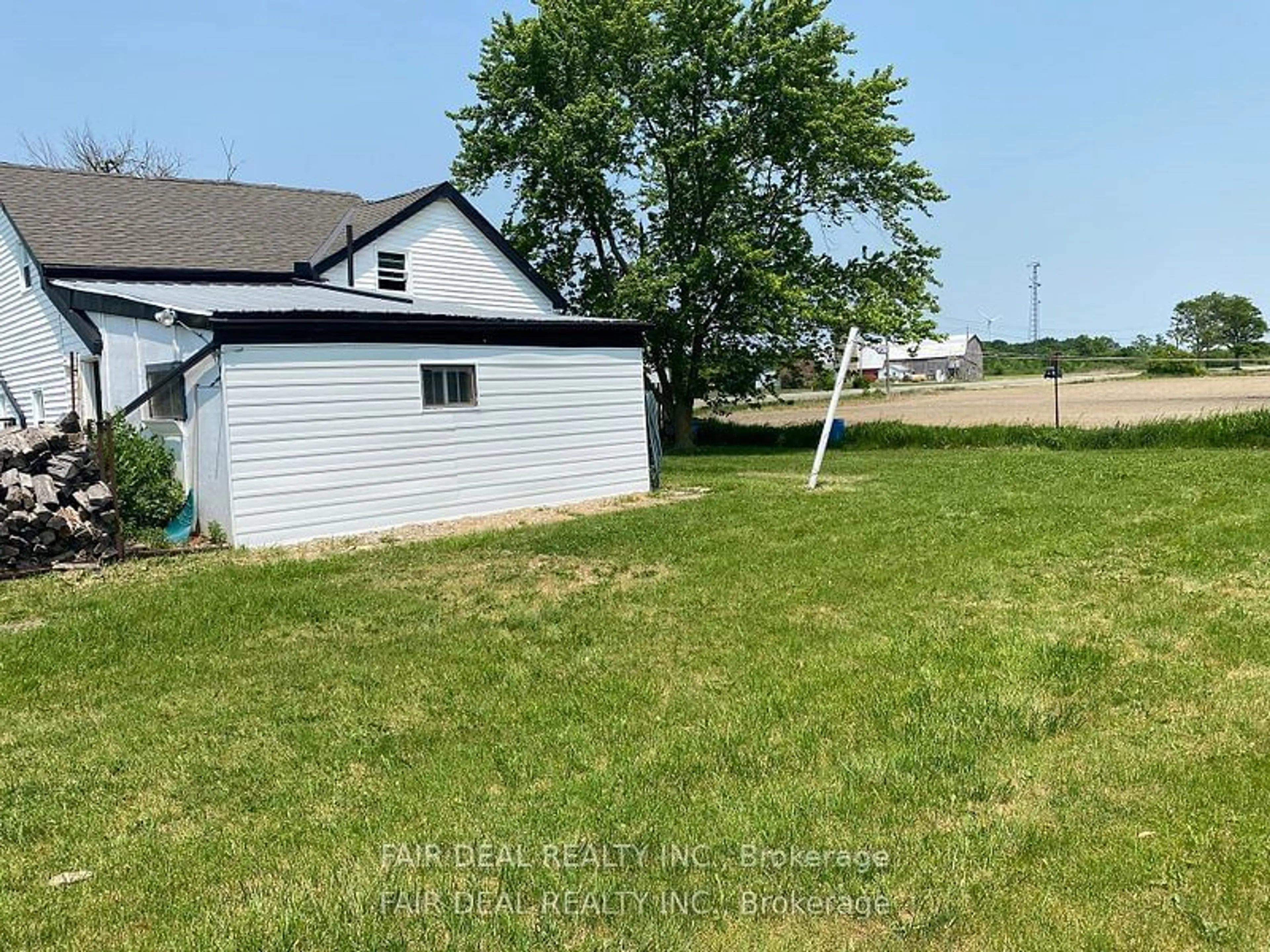 Shed for 4832 Regional 20 Rd, West Lincoln Ontario L0R 1Y0