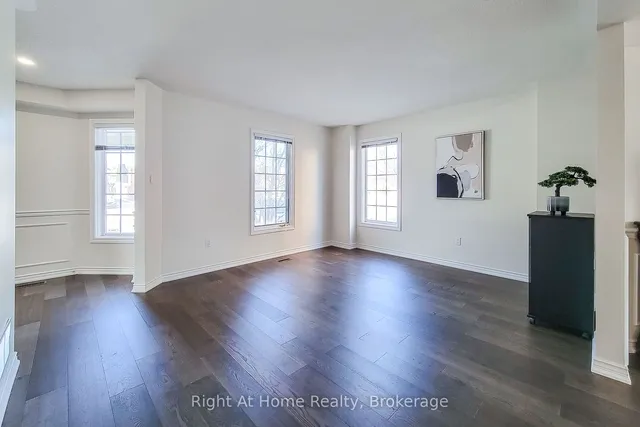 Additional property image - 85 Meadowlands Blvd