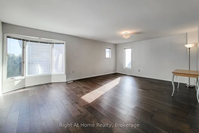 Additional property image - 85 Meadowlands Blvd