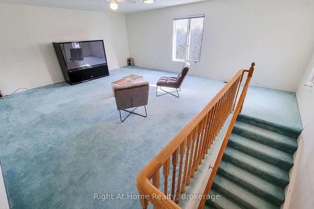 Additional property image - 85 Meadowlands Blvd