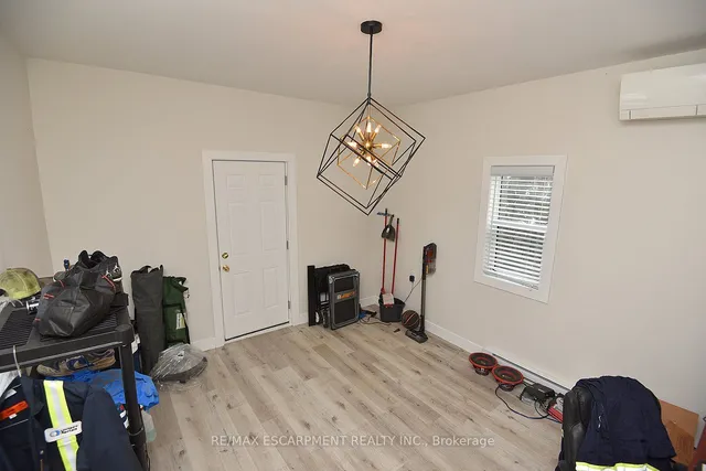 Additional property image - 2546 Wilson St