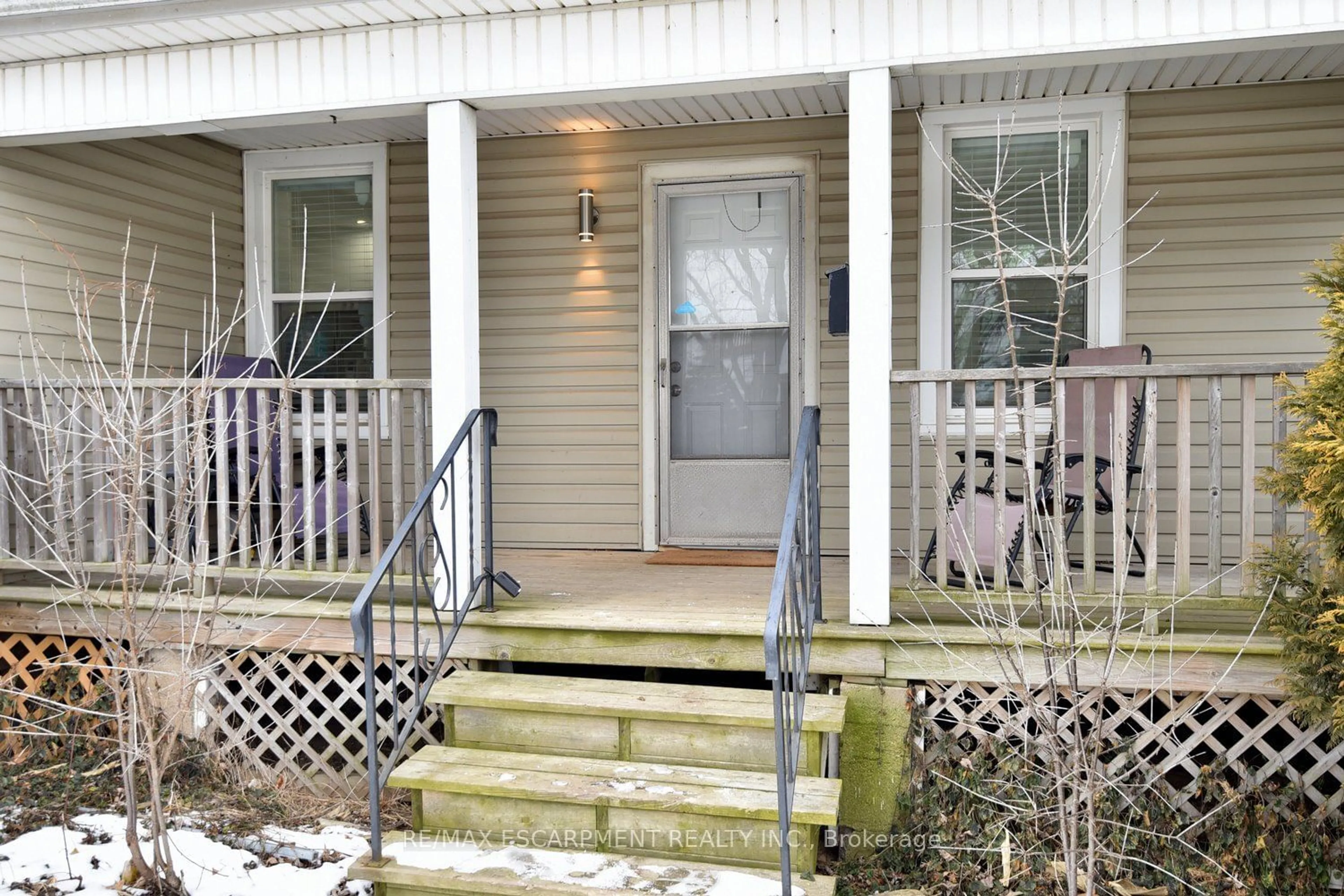 Unknown for 2546 Wilson St, Hamilton Ontario L0R 1A0