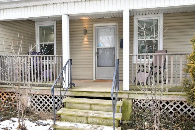 Additional property image - 2546 Wilson St