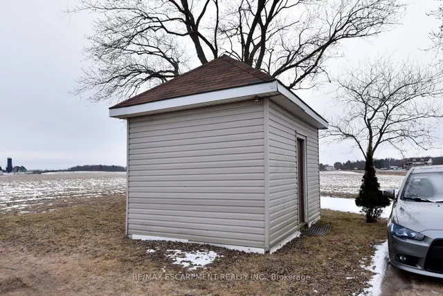 Additional property image - 2546 Wilson St