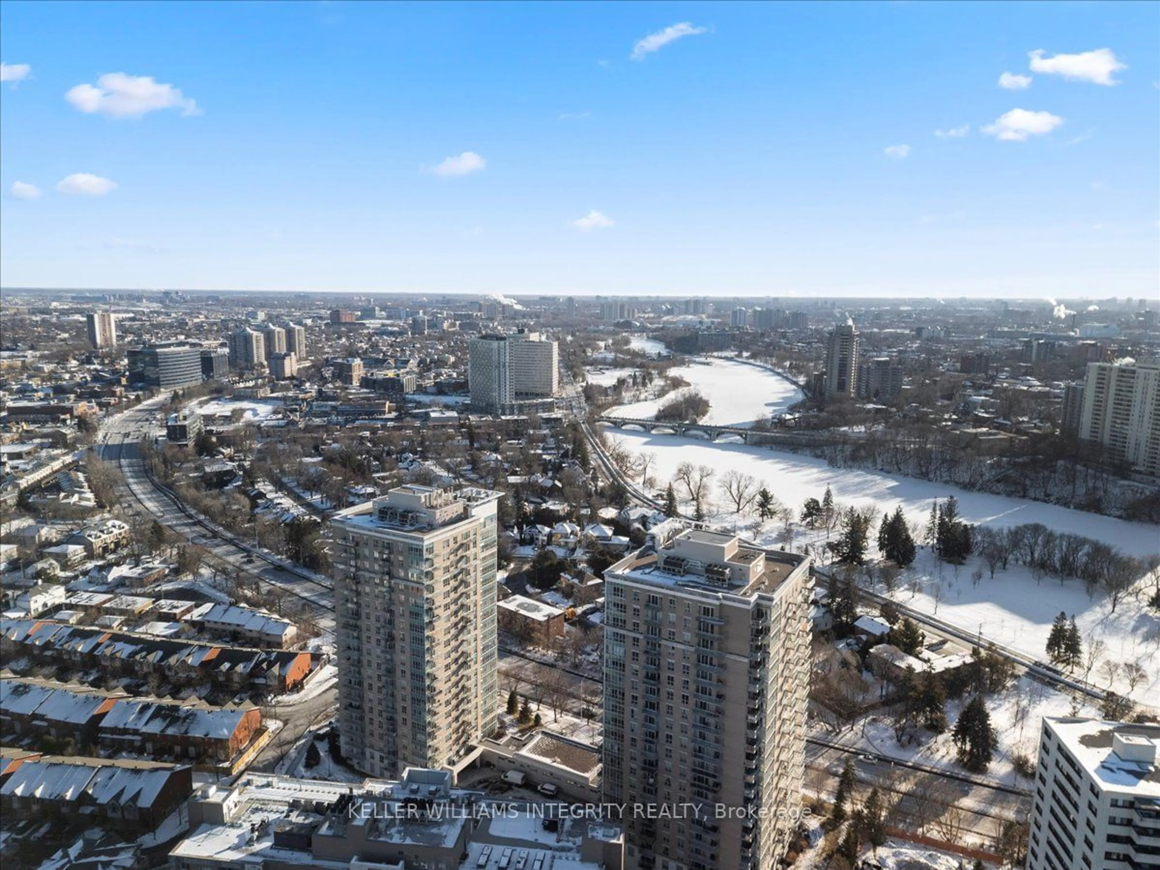 A pic from outside/outdoor area/front of a property/back of a property/a pic from drone, city buildings view from balcony for 90 Landry St #606, Vanier and Kingsview Park Ontario K1L 0A9