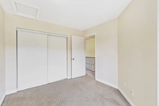 Additional property image - 100 Beddoe Dr Unit 110
