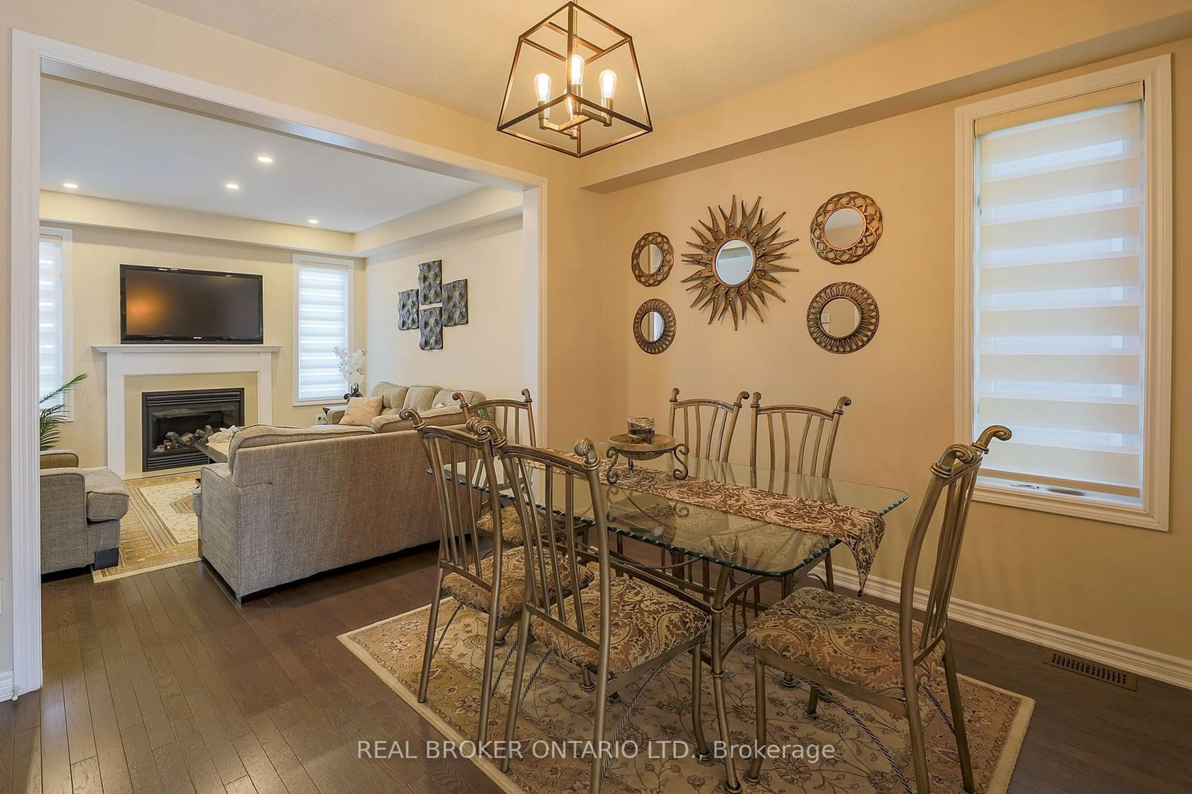 Dining room, unknown for 229 Meadowbreeze Dr, Kanata Ontario K2M 3A6