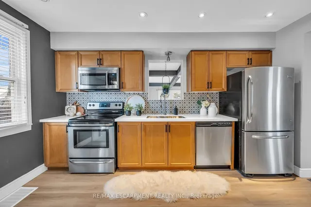 Additional property image - 110 Second St