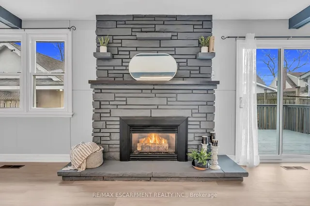 Additional property image - 110 Second St