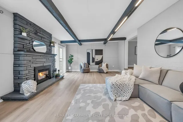 Additional property image - 110 Second St