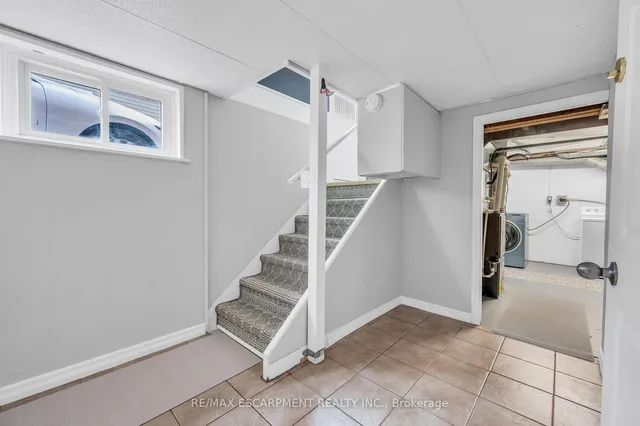 Additional property image - 110 Second St