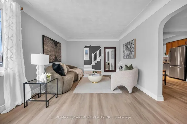 Additional property image - 110 Second St