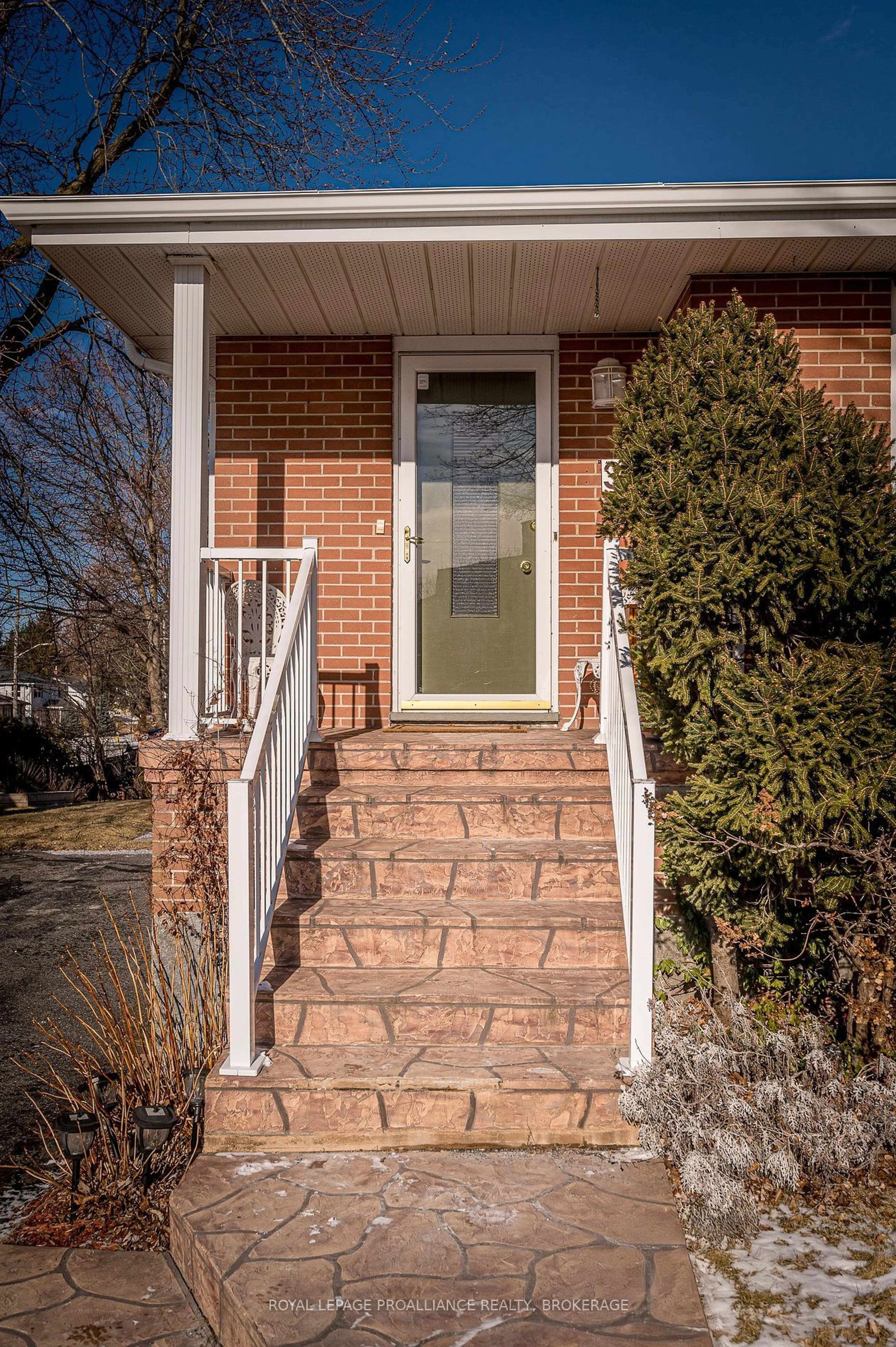 Home with brick exterior material, street for 3 Hampstead Heath, Kingston Ontario K7M 3J1