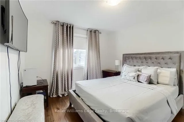 Additional property image - 48 Eringate Crt