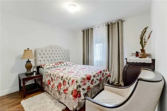 Additional property image - 48 Eringate Crt