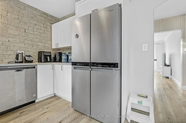Additional property image - 237 East 19th St