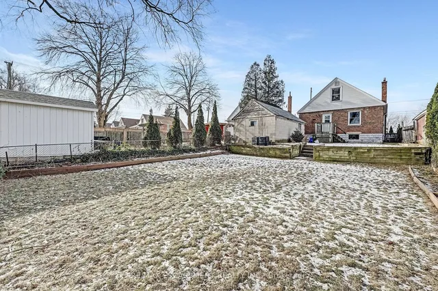 Additional property image - 237 East 19th St