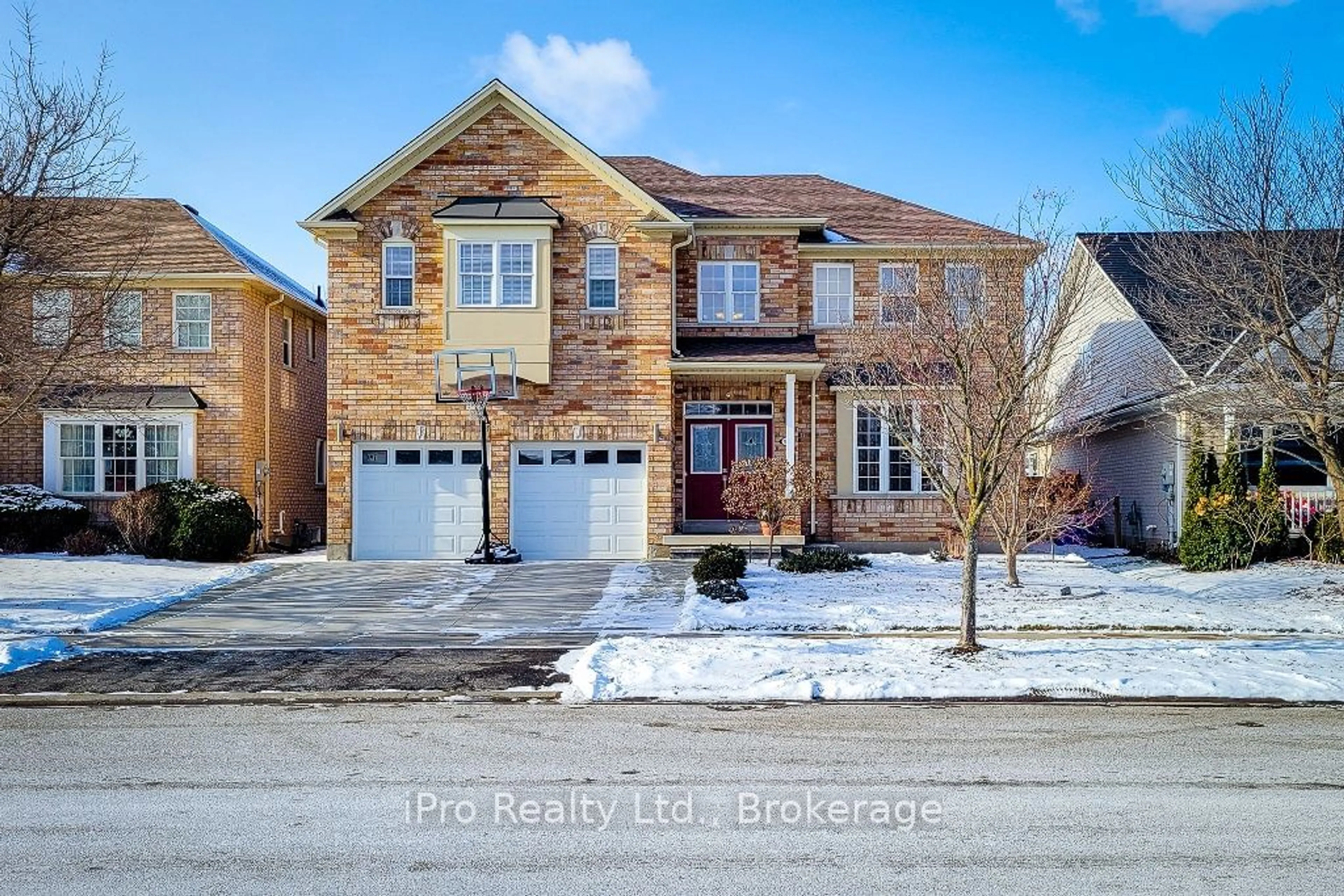 Home with brick exterior material, street for 44 Webb Ave, Brantford Ontario N3T 6S6