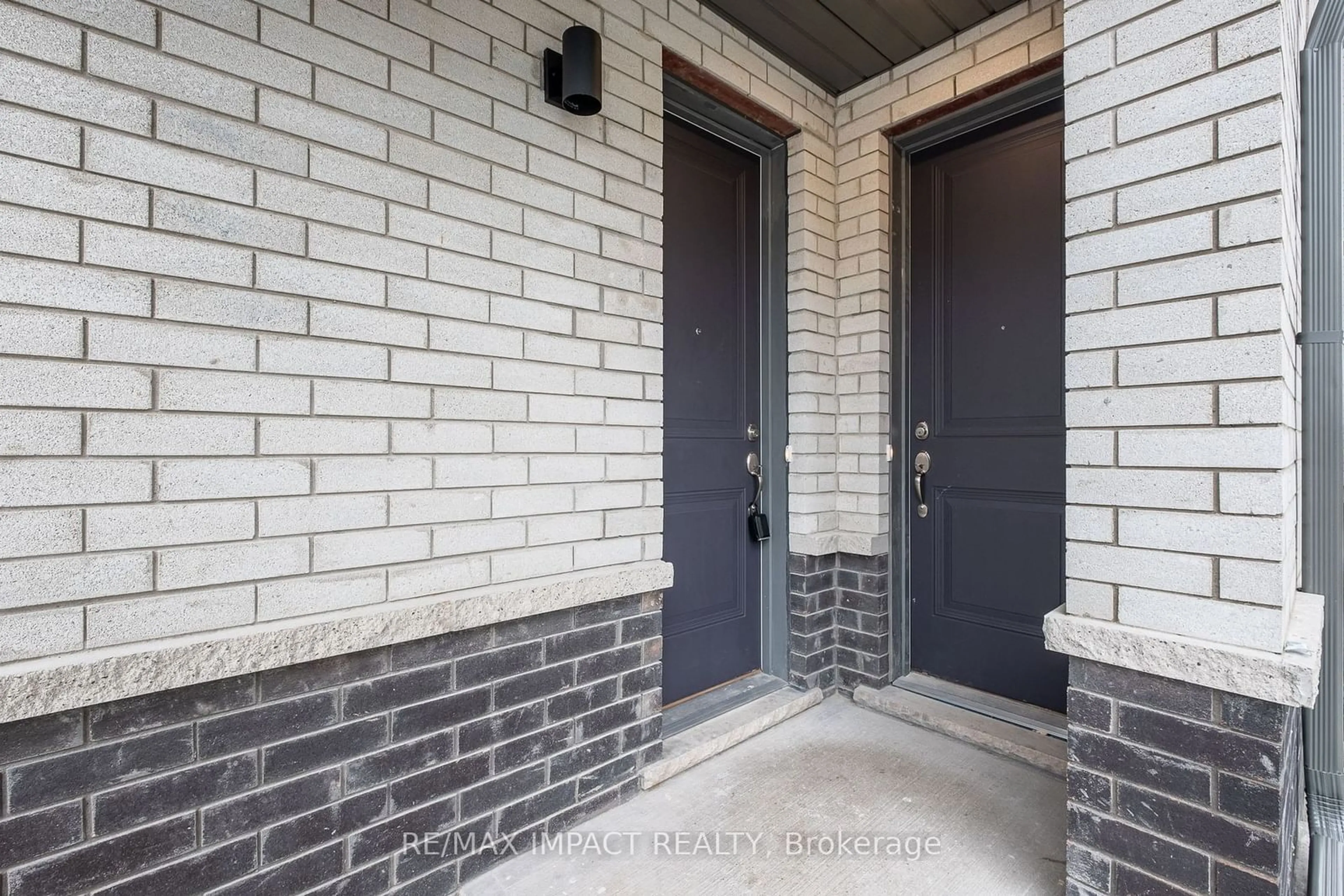 Home with brick exterior material, street for 160 Densmore Rd #902, Cobourg Ontario K9A 0X8