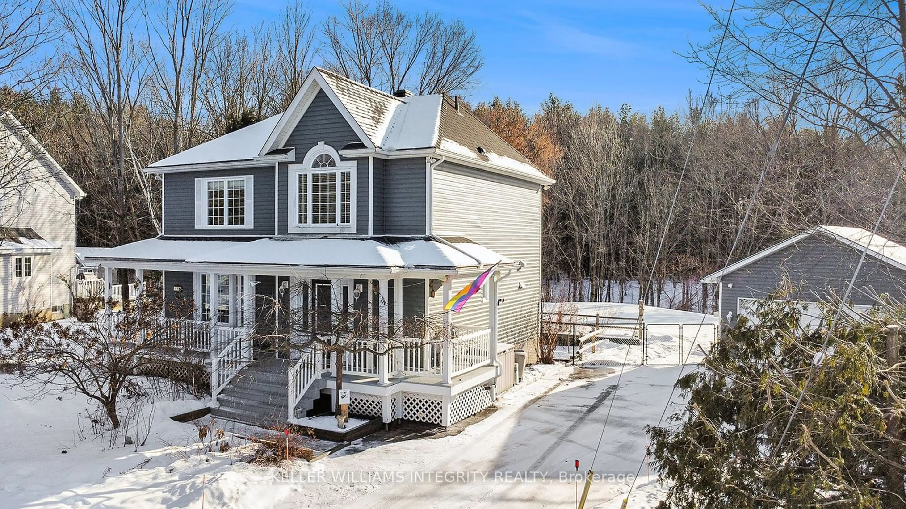 Home with vinyl exterior material, unknown for 154 Cardinal Cres, Clarence-Rockland Ontario K4K 1K9