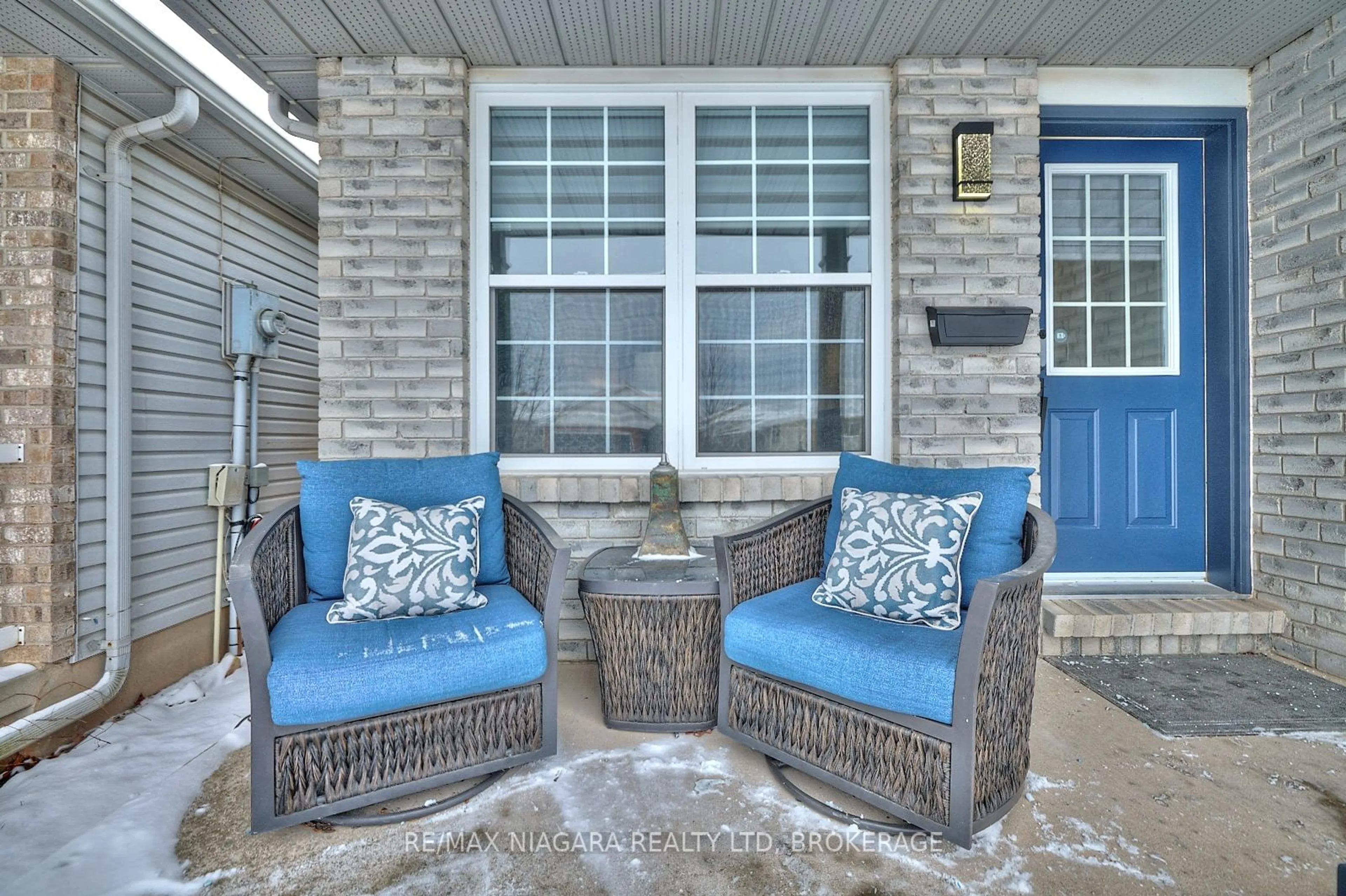 Patio, street for 7758 Cortina Cres, Niagara Falls Ontario L2H 3B5