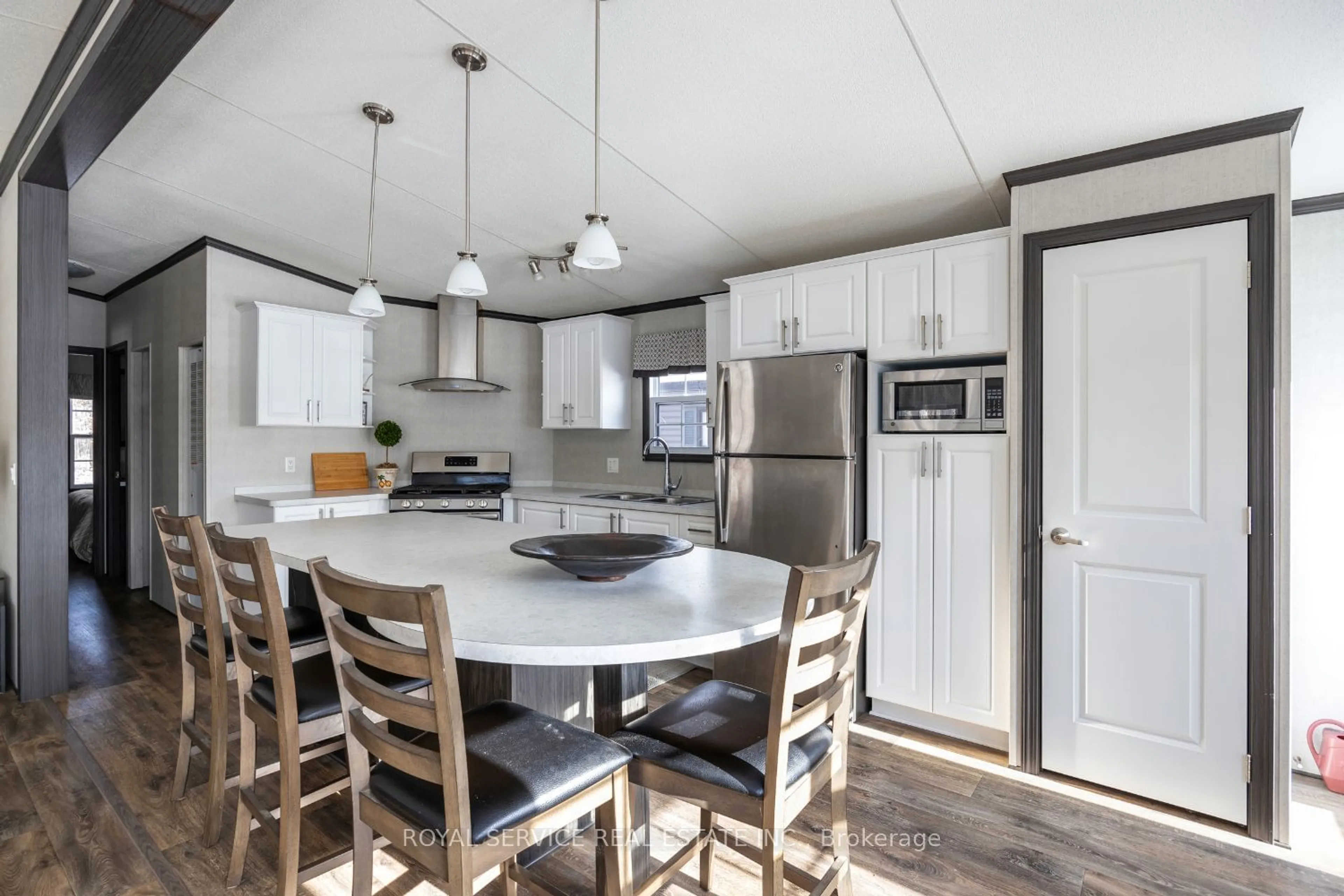 Open concept kitchen, unknown for 1235 Villiers Line #66CH, Otonabee-South Monaghan Ontario K0L 2G0