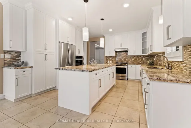 Additional property image - 209 River Birch St