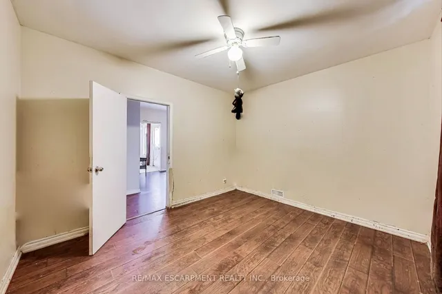 Additional property image - 208 EAST Ave