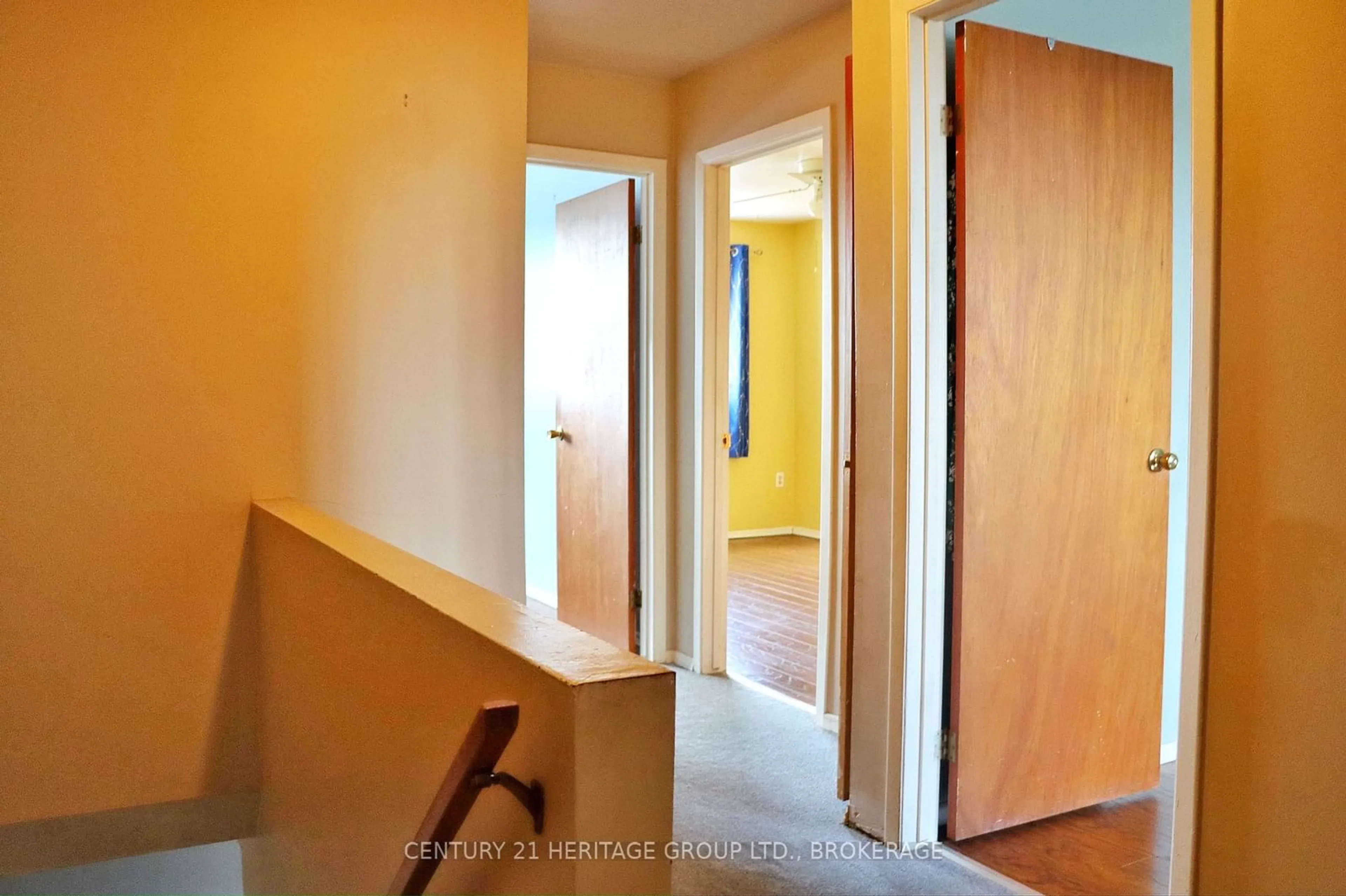 Indoor entryway for 41 Splinter Dr #21, Greater Napanee Ontario K7R 3R6