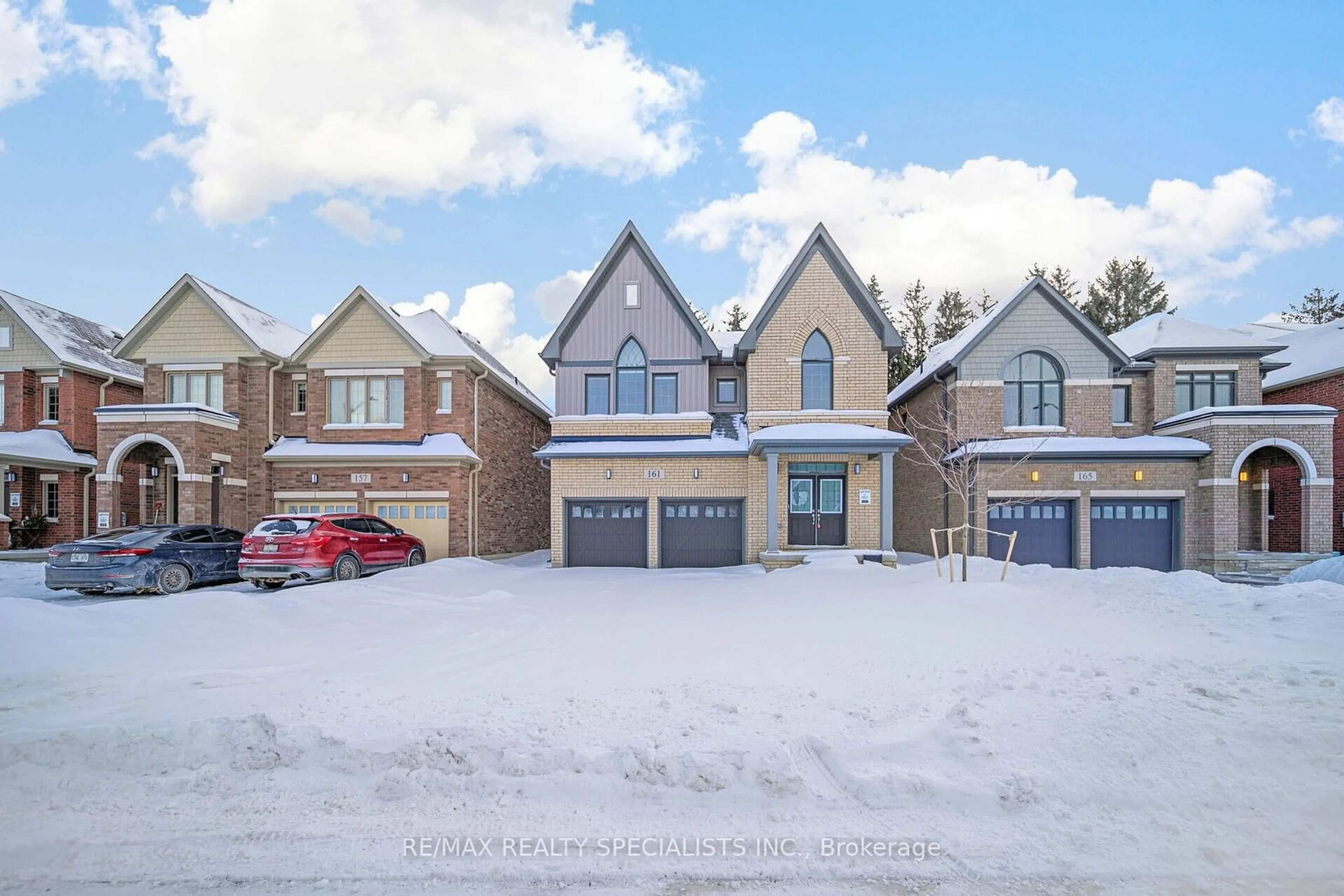 A pic from outside/outdoor area/front of a property/back of a property/a pic from drone, street for 161 Dingman St, Wellington North Ontario N0G 1A0