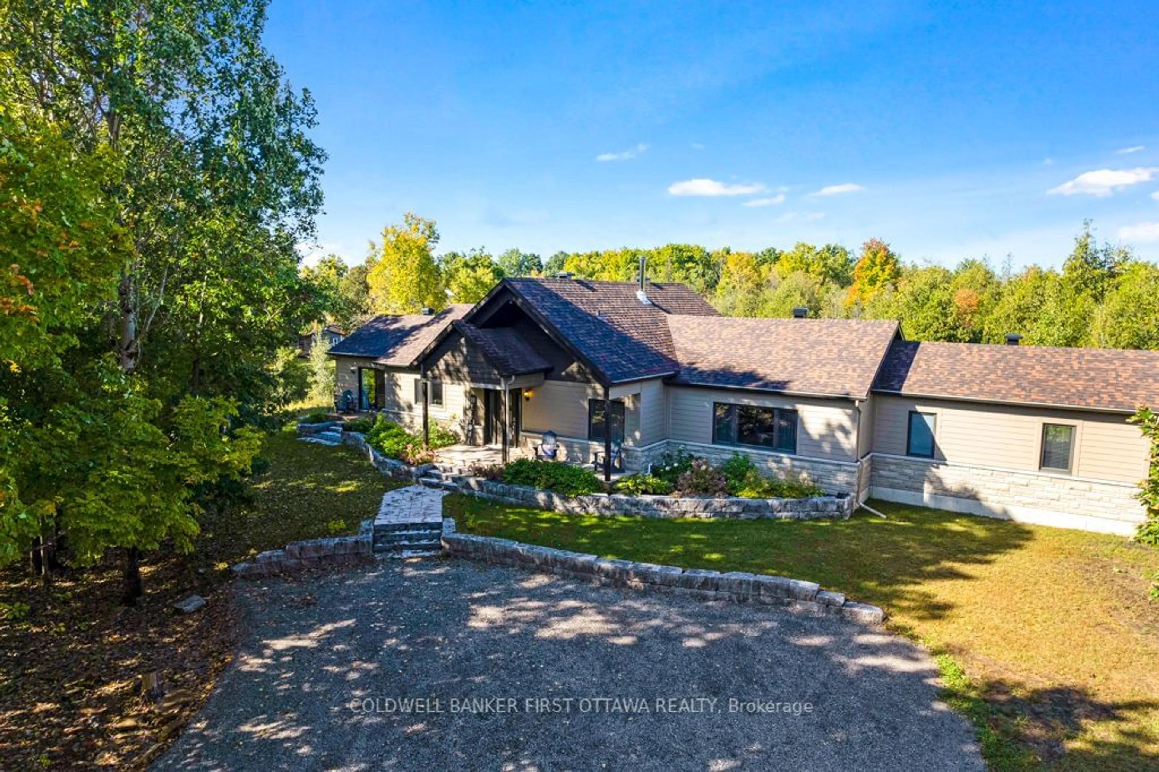 A pic from outside/outdoor area/front of a property/back of a property/a pic from drone, mountain view for 1608 NOLANS Rd, Montague Ontario K7A 4S6