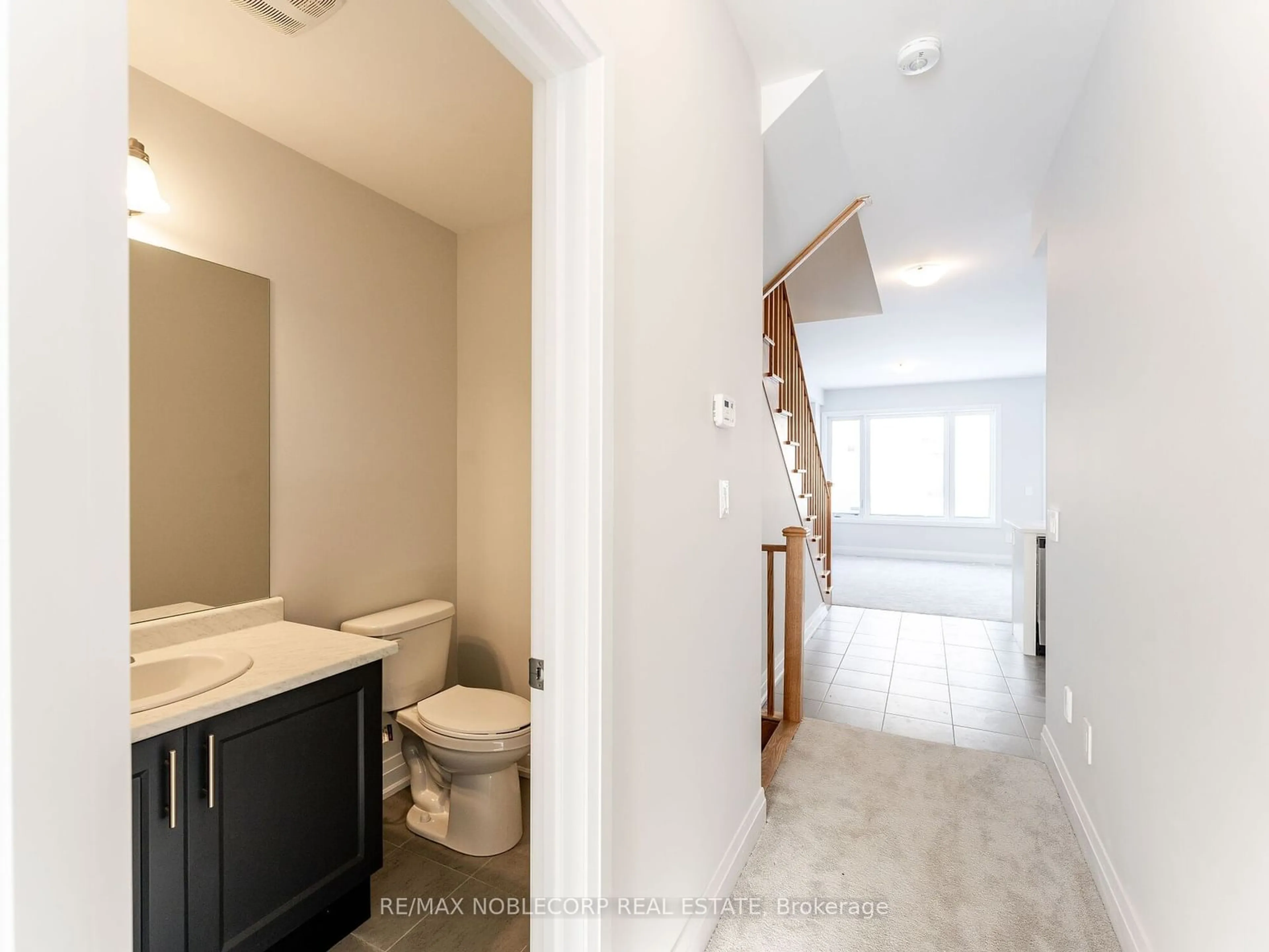 Standard bathroom, ceramic/tile floor for 90 Corley St, Kawartha Lakes Ontario K9V 6K2