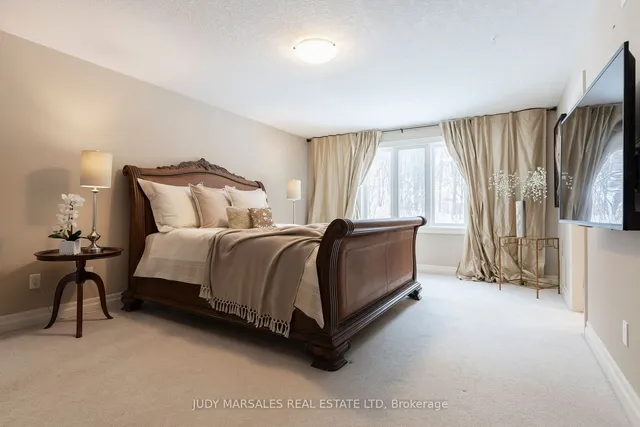 Additional property image - 35 Sweetman Dr