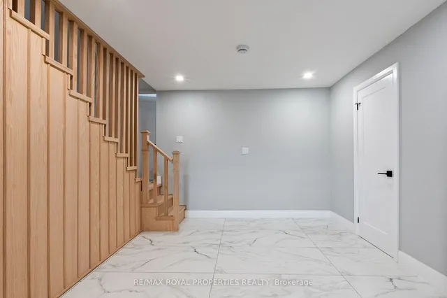 Additional property image - 477 Melvin Ave