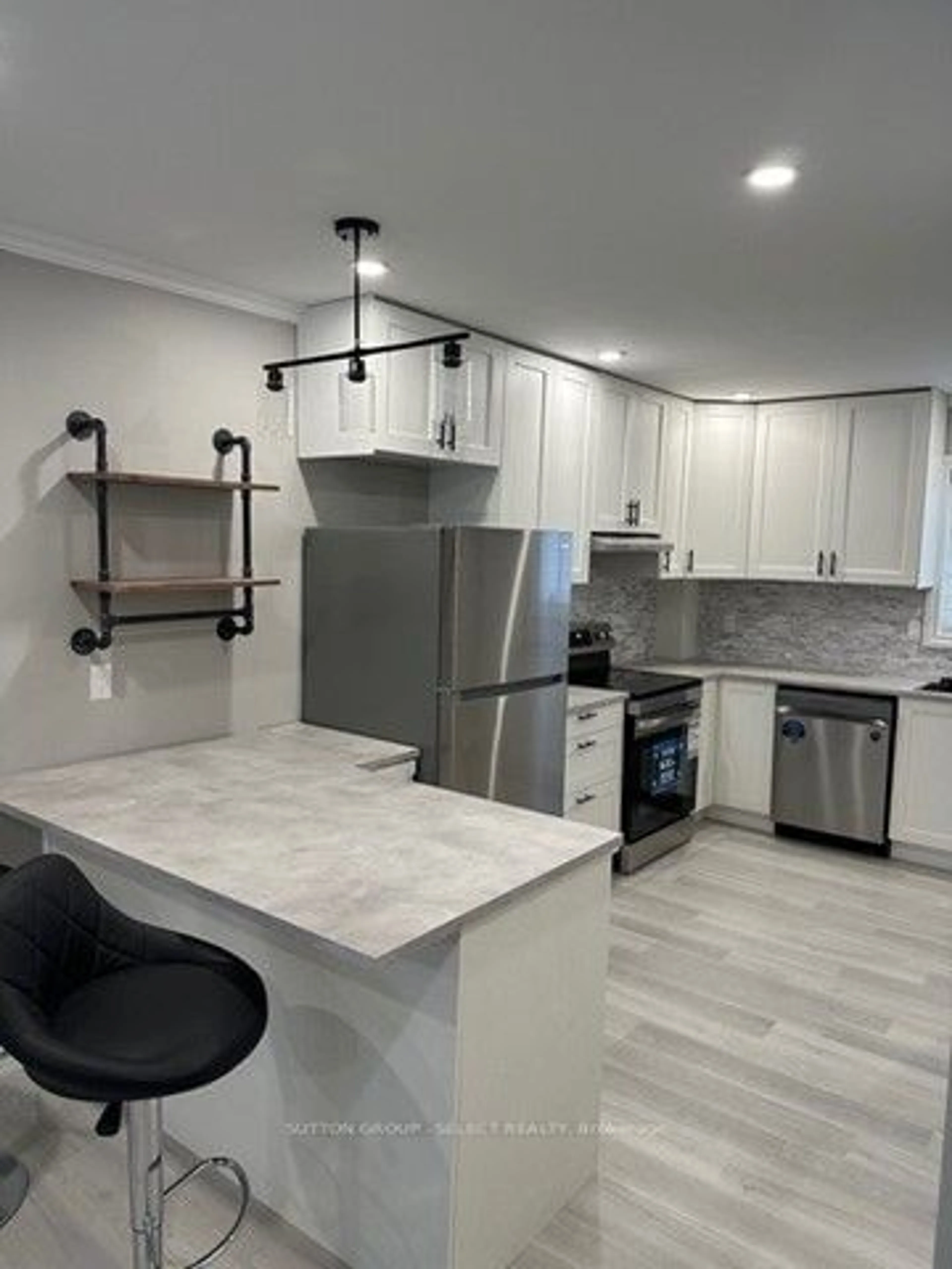 Open concept kitchen, unknown for 1090 Kipps Lane #114, London Ontario N5Y 1V4