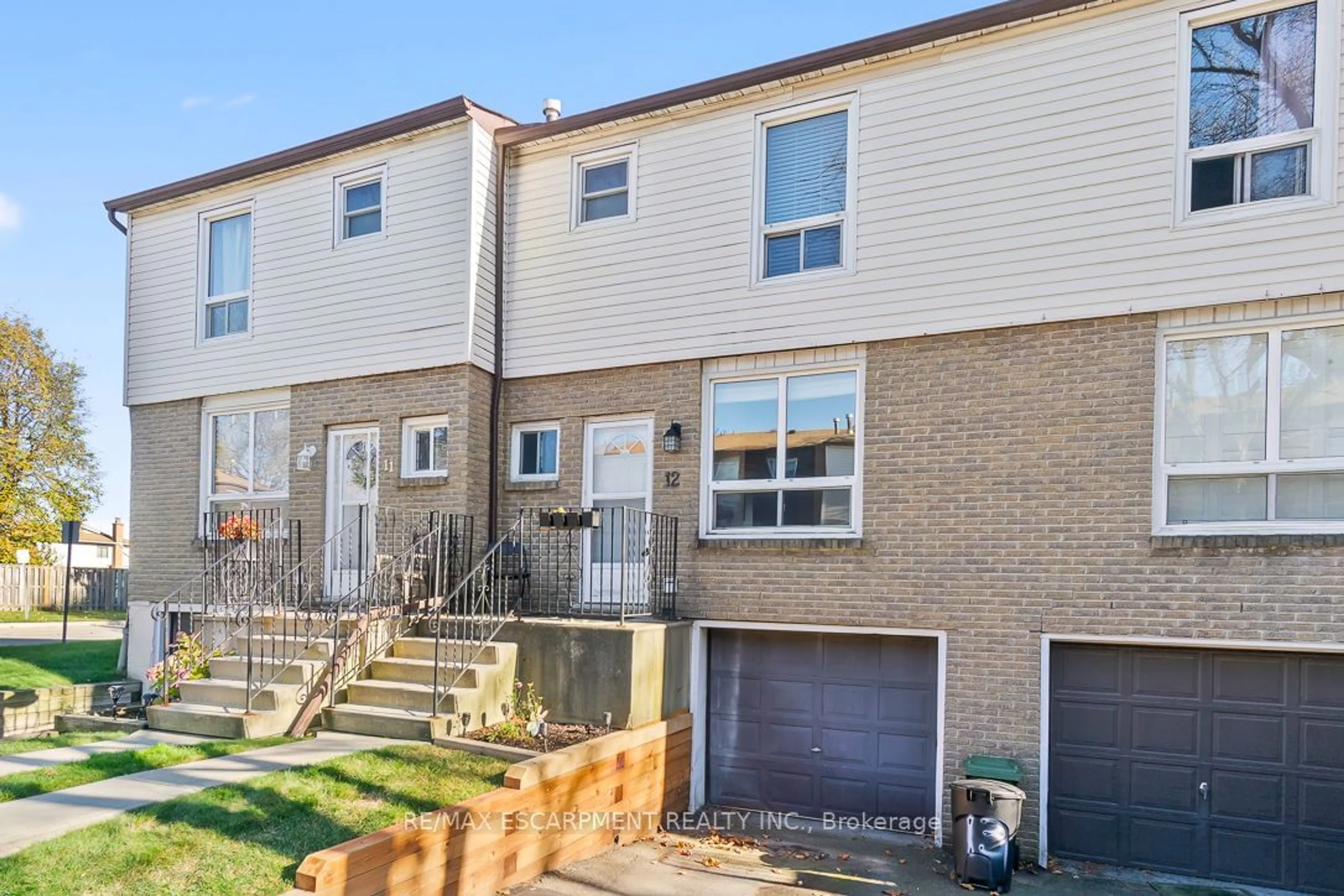 Unknown for 1301 Upper Gage Ave #12, Hamilton Ontario L8W 1E5