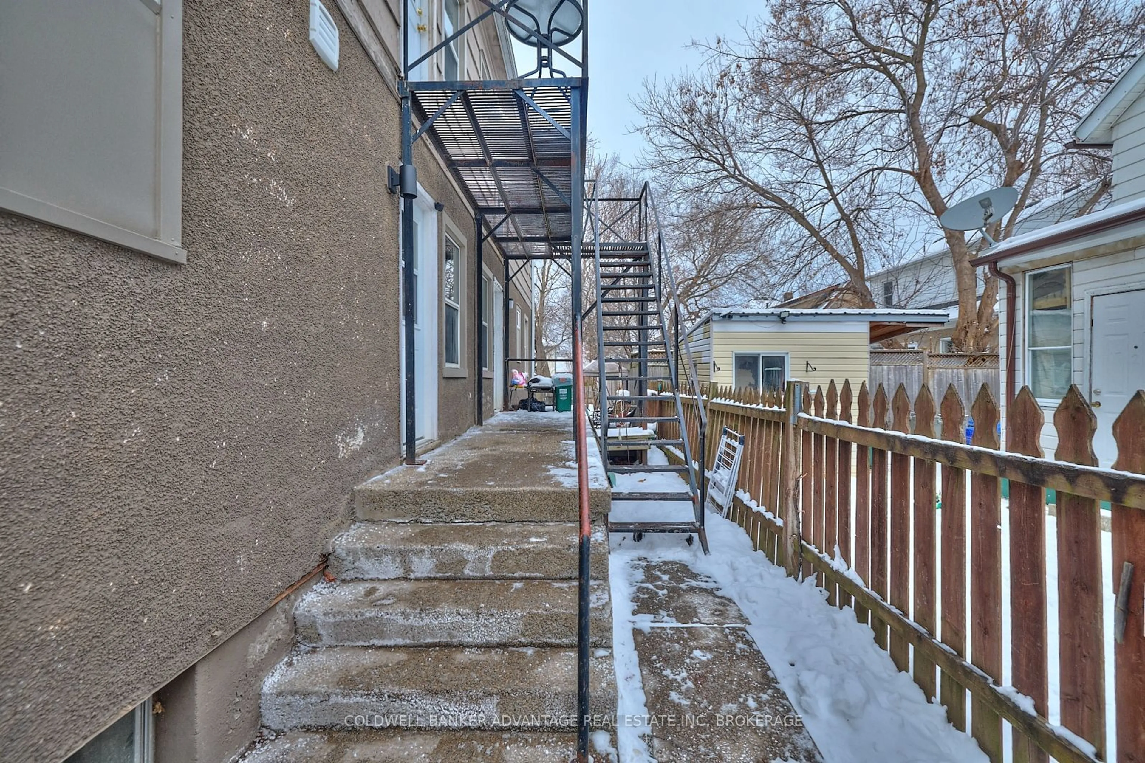 Unknown for 175 Pleasant Ave, St. Catharines Ontario L2R 1Y6