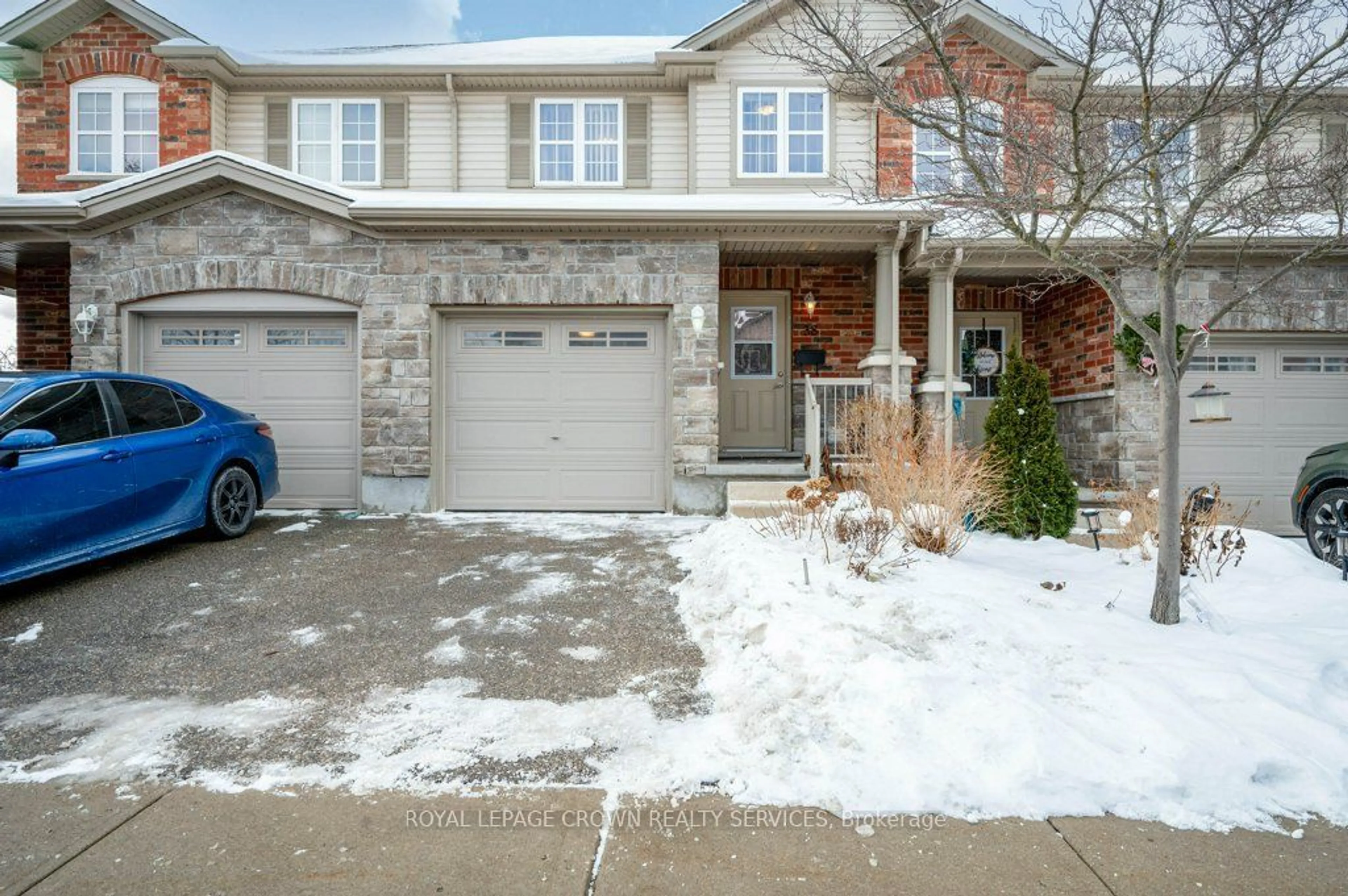 Home with brick exterior material, street for 535 Margaret St #38, Cambridge Ontario N3H 0A5