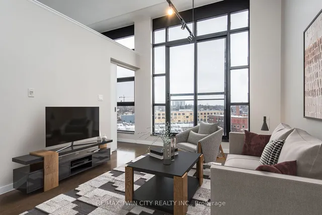 Additional property image - 410 King St Unit 603