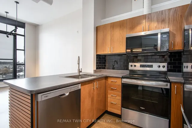 Additional property image - 410 King St Unit 603