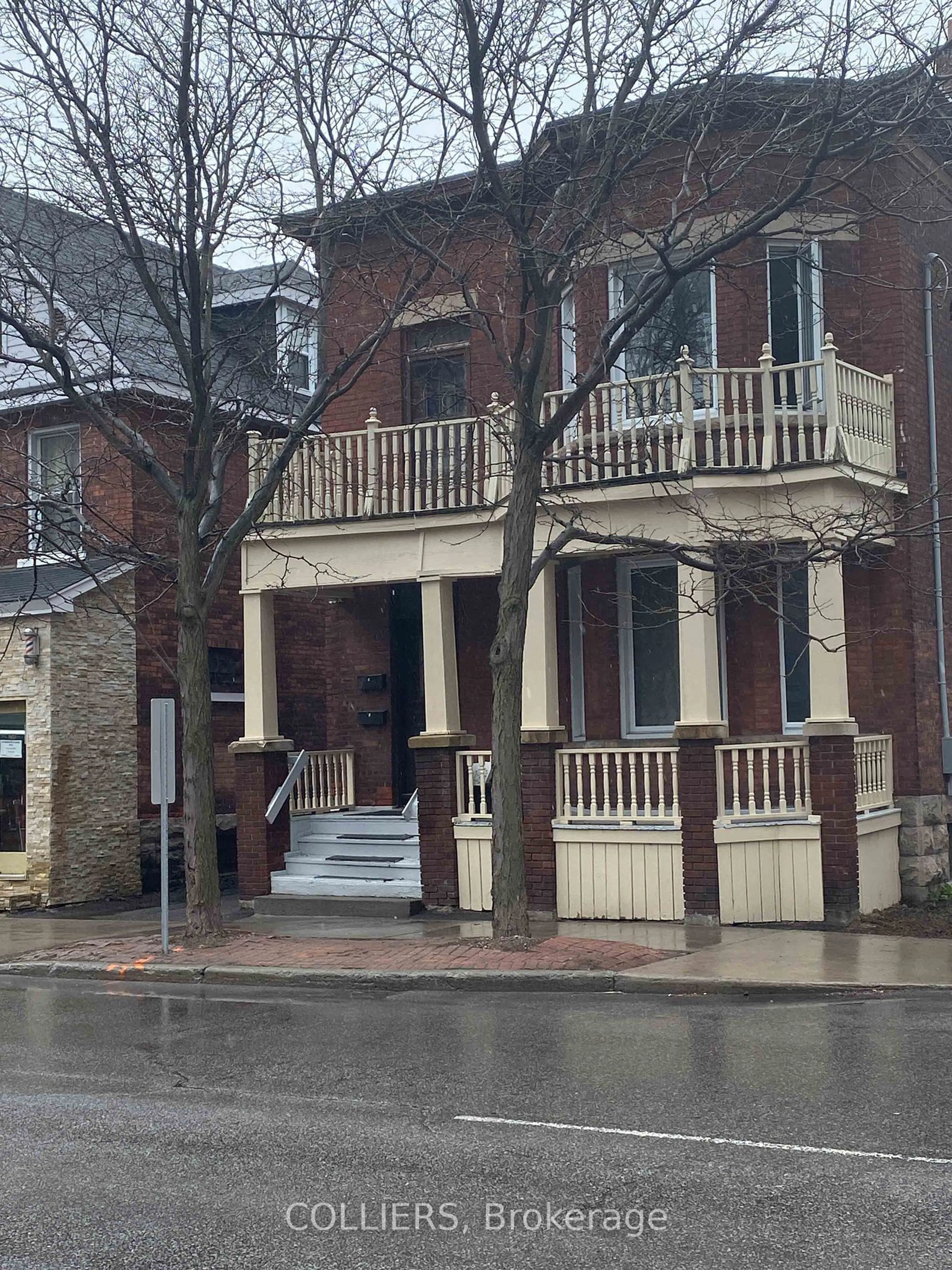 Home with brick exterior material, street for 256 Kent St, Ottawa Centre Ontario K2P 2A2