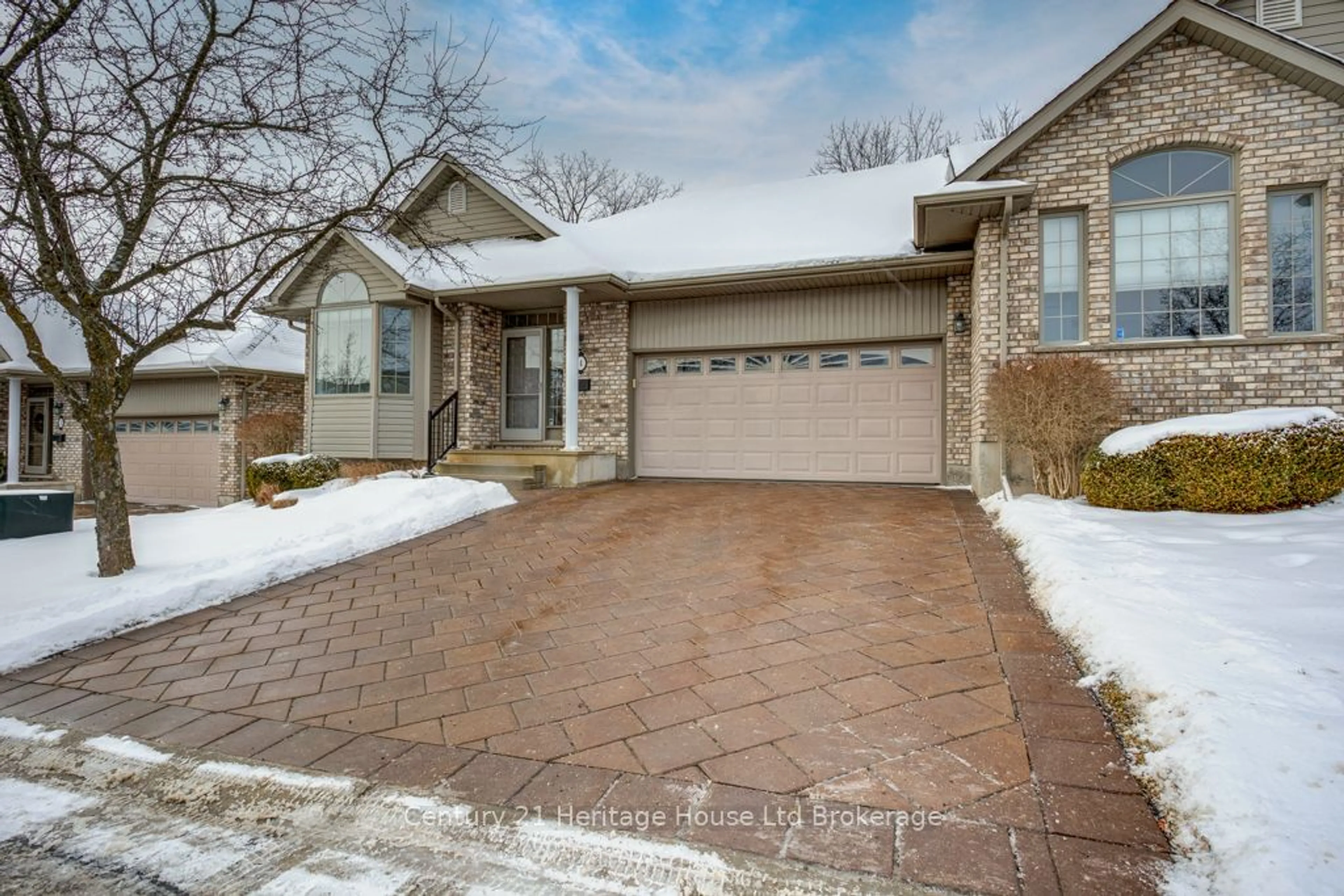 Home with brick exterior material, street for 450 Lakeview Dr #4, Woodstock Ontario N4T 1V6