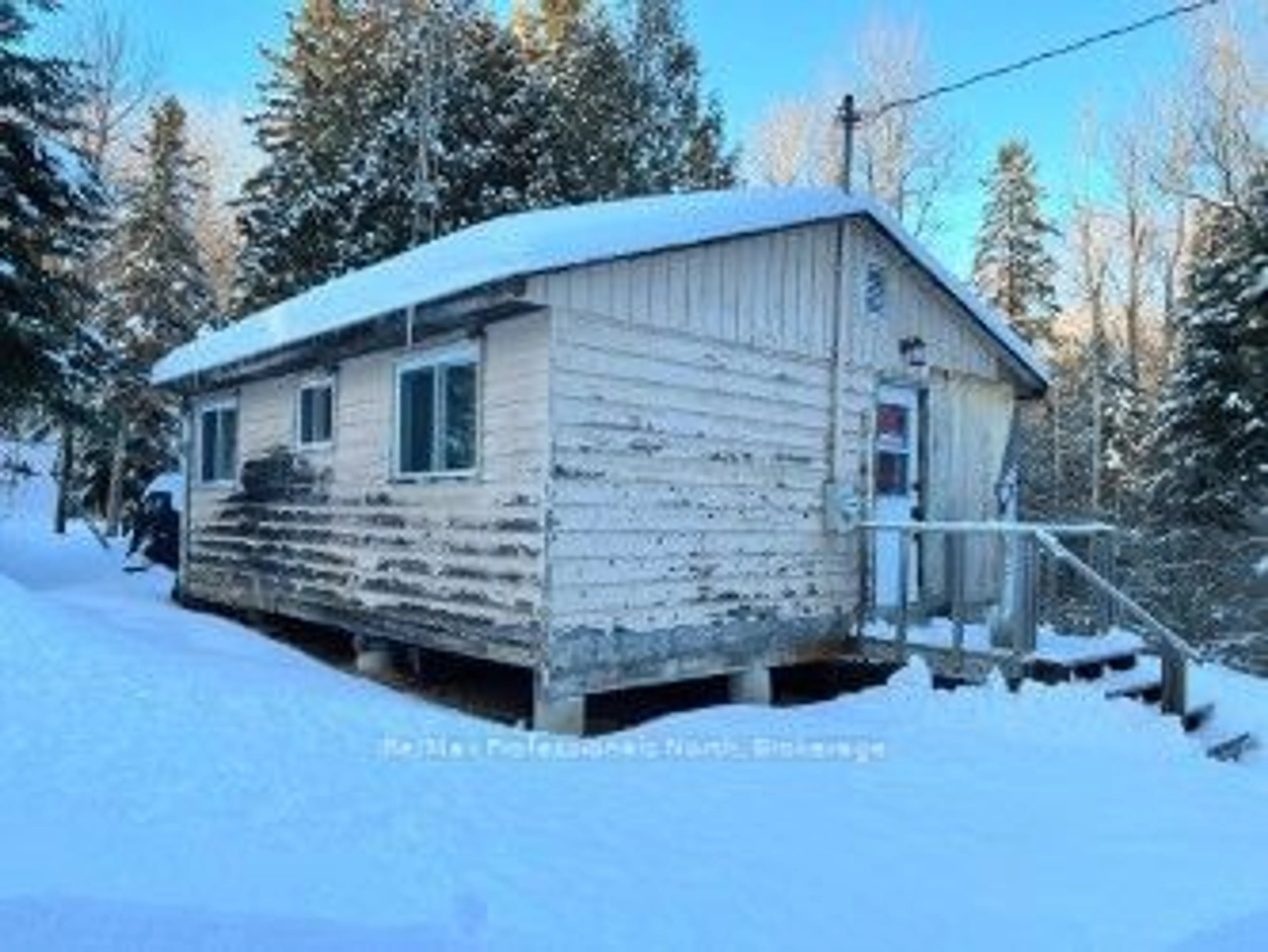 Shed for 1157 MacDuff Rd, Highlands East Ontario K0L 2Y0