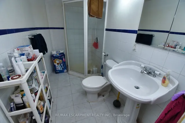 Additional property image - 505 Wellington St